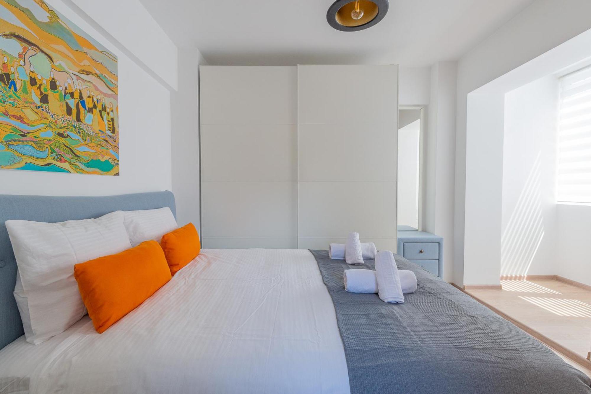 City Center-Cozy One Bedroom Apartment Бухарест Экстерьер фото